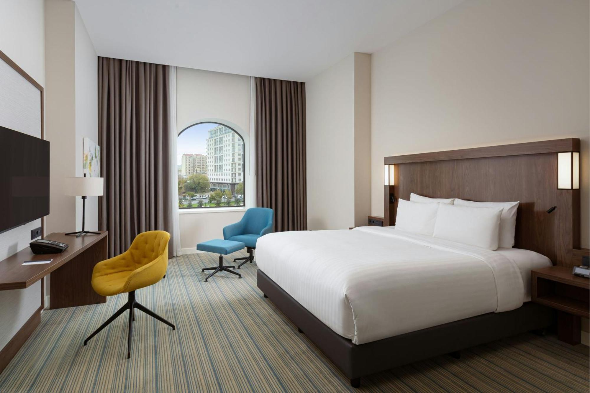 Courtyard By Marriott 4* Baku