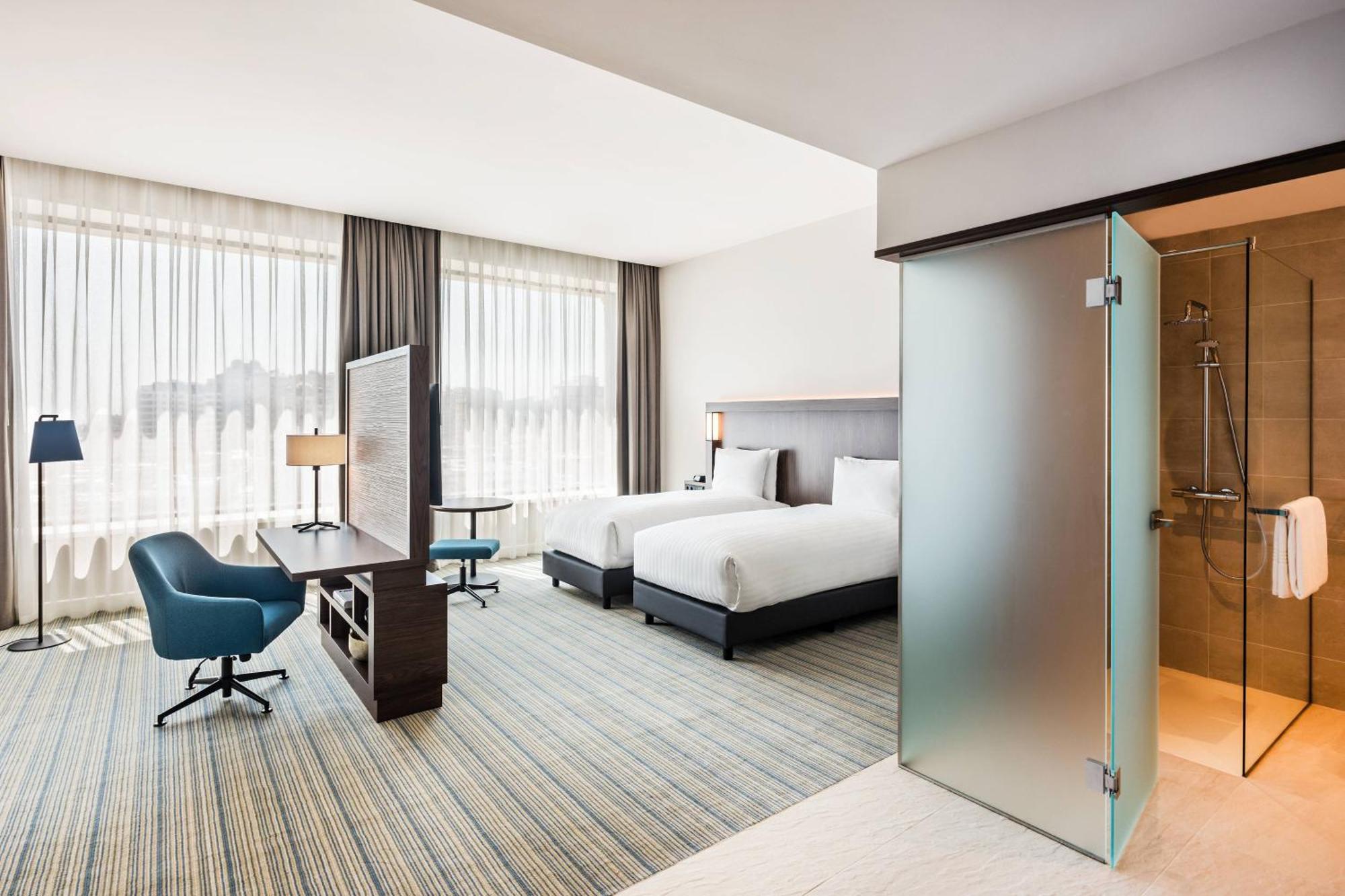 Courtyard By Marriott Hotel 4*