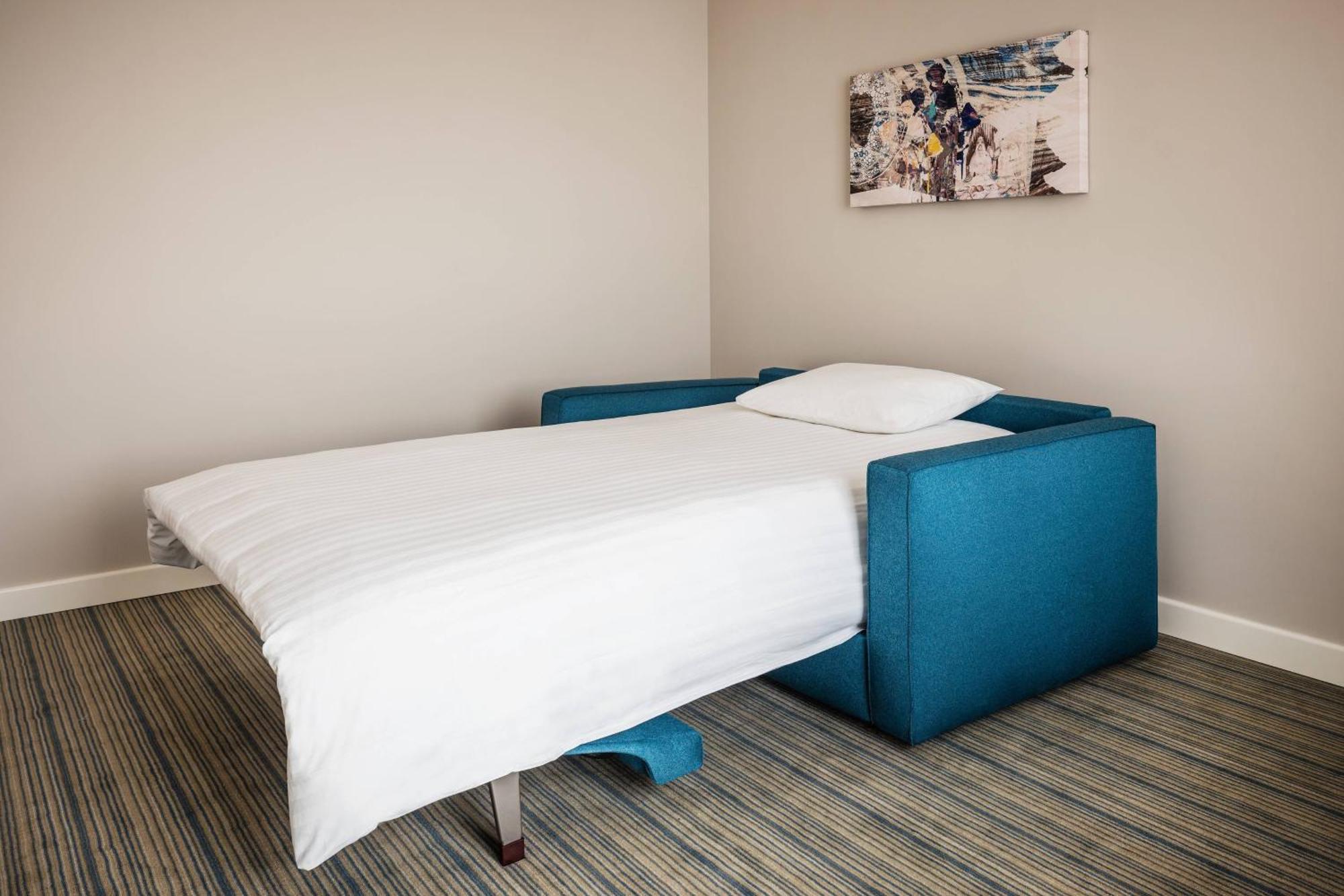 Courtyard By Marriott Hotel 4*